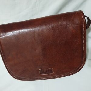 Vintage Roma Chestnut Leather Men's Messenger Bag